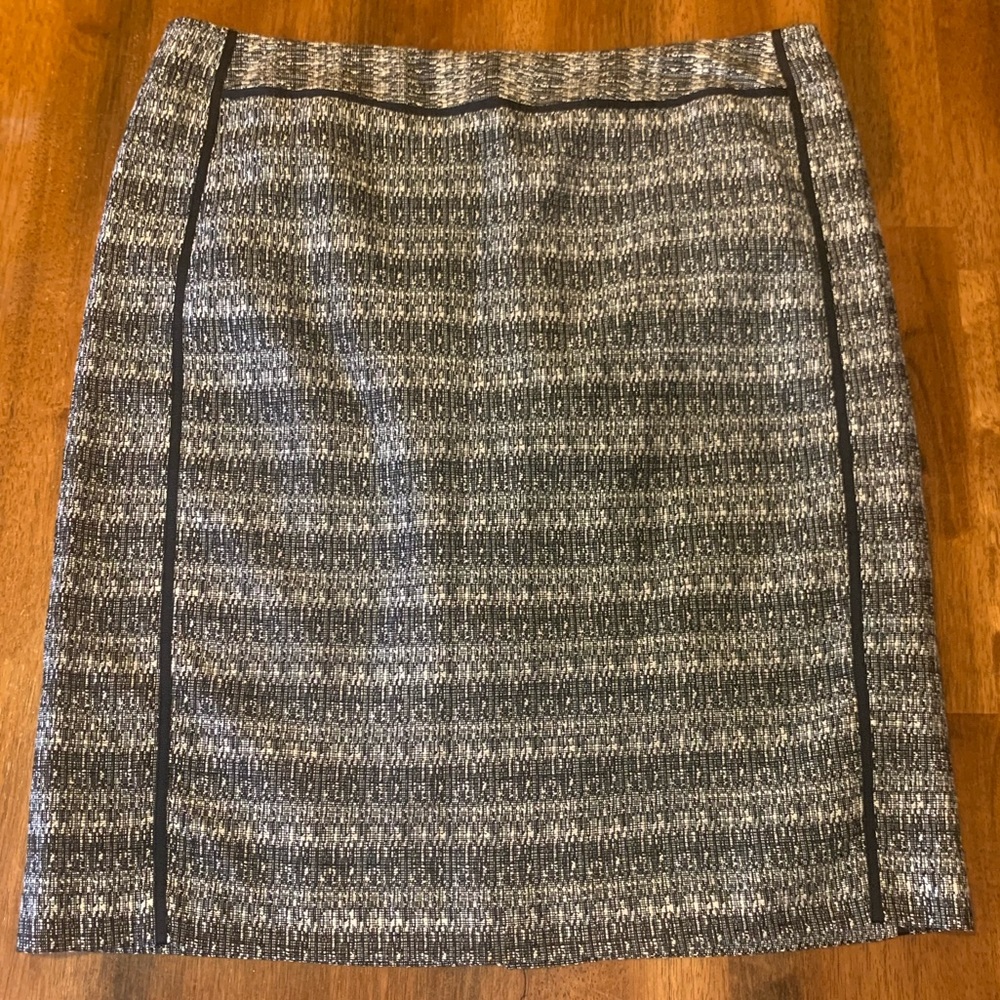 Liz Claiborne Skirt 14 Black White Gray Patterned Tweed Pencil Lined